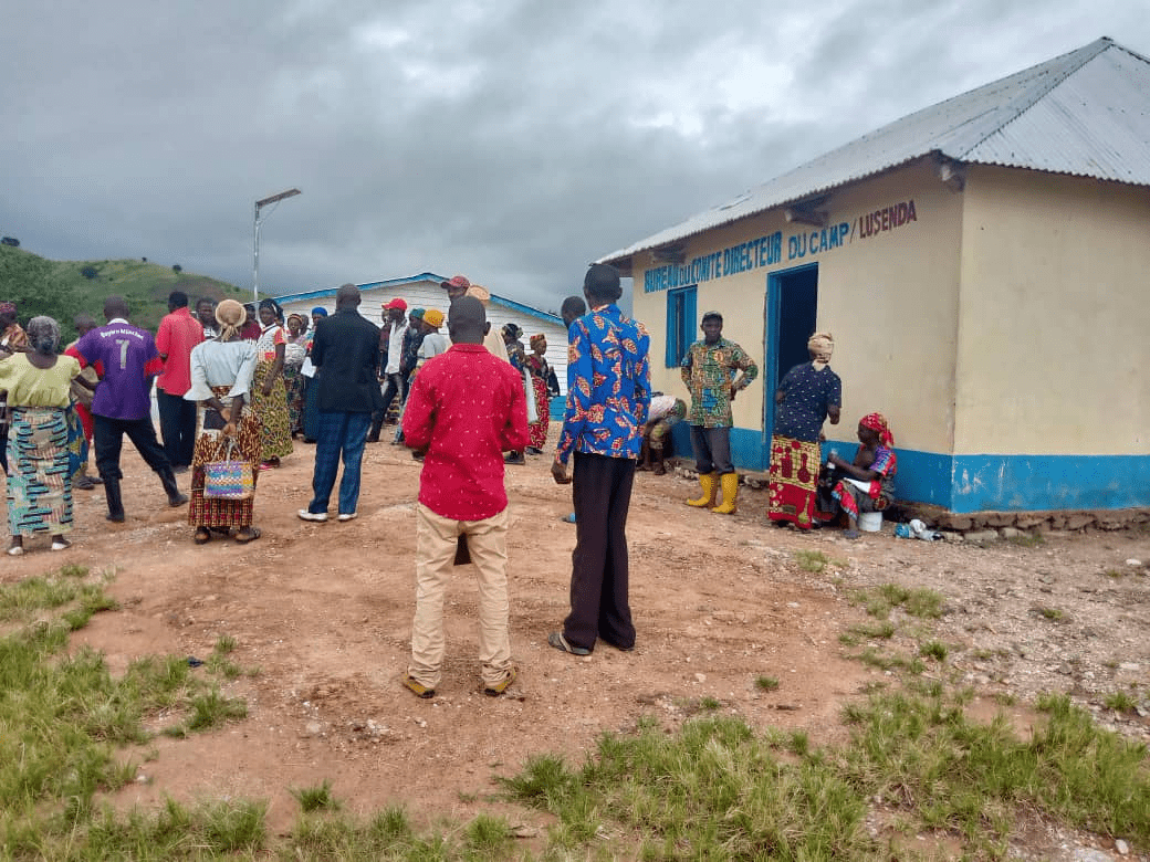 Lusenda : les réfugiés burundais dénoncent la maltraitance et le harcèlement devant les bureaux du comité directeur du camp